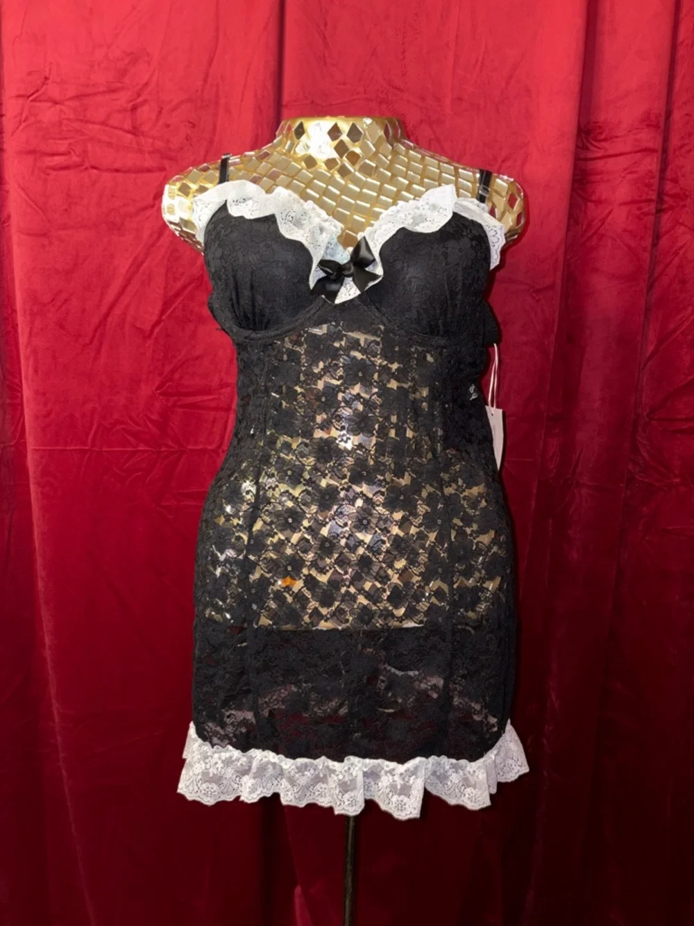 2 PIECE SET Linea Donatella Black Lace Chemise with White Trim - Picture 1 of 3